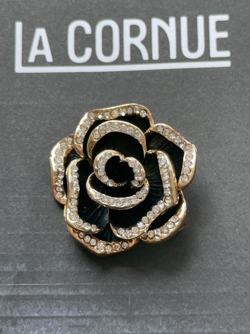 New Camellia Black Gold Rhinestone Flower Brooch /pin